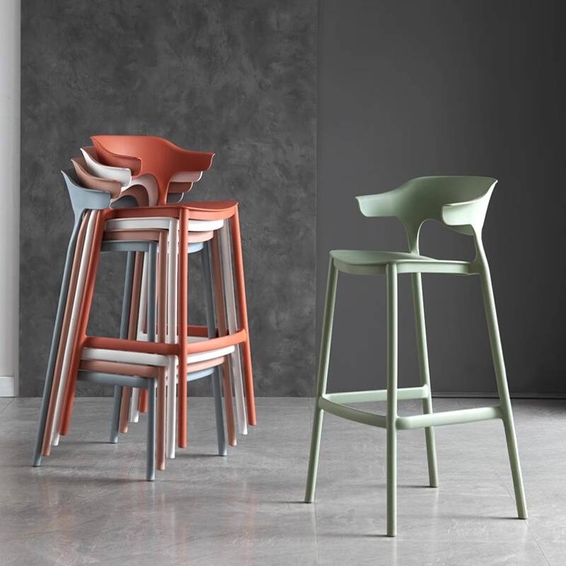 Commercial Kitchen Designer - デザイングリーンバースツールチェア商業用北欧ミニマリストモダンキッチンスツールユニークで丈夫なシラスデコメドールダイニング家具